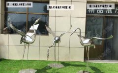 城市不銹鋼景觀(guān)雕塑怎樣設(shè)計(jì)？